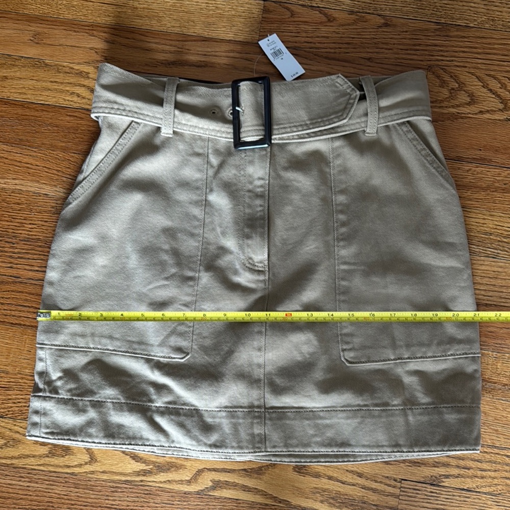 Banana Republic Khaki Utility skirt size 10